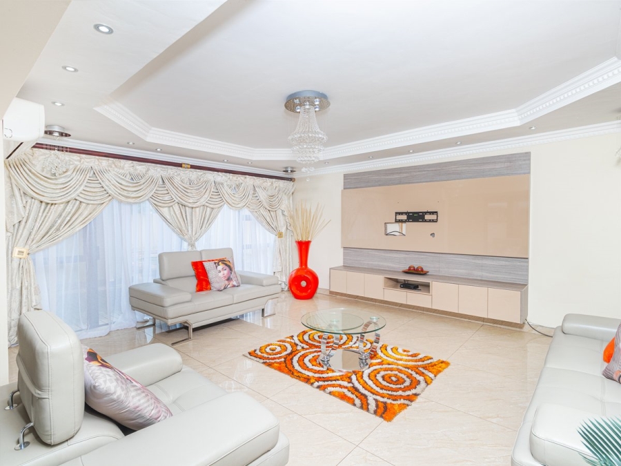 4 Bedroom Property for Sale in Xanadu North West